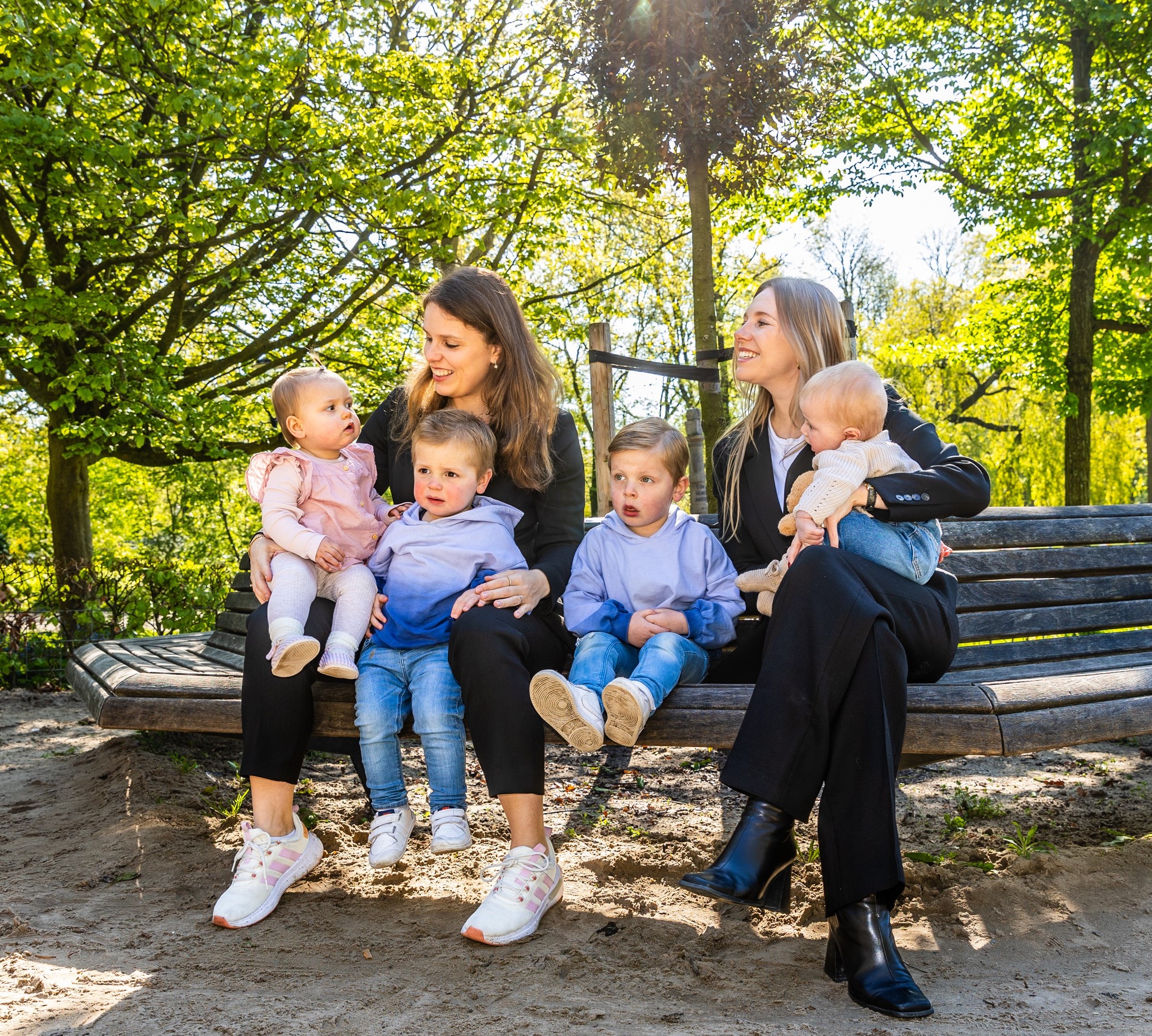 Olivia van Roijen and Anouk Meevis
